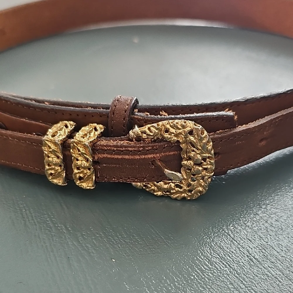 Vintage Brown Leather Belt with Gold‎ Buckle By DUNDEE Size 30